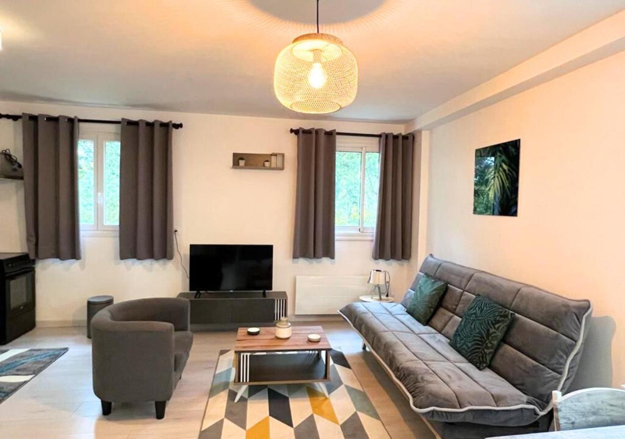 Chez Aida-Centre Ville Poitiers-La Conciergerie. מראה חיצוני תמונה