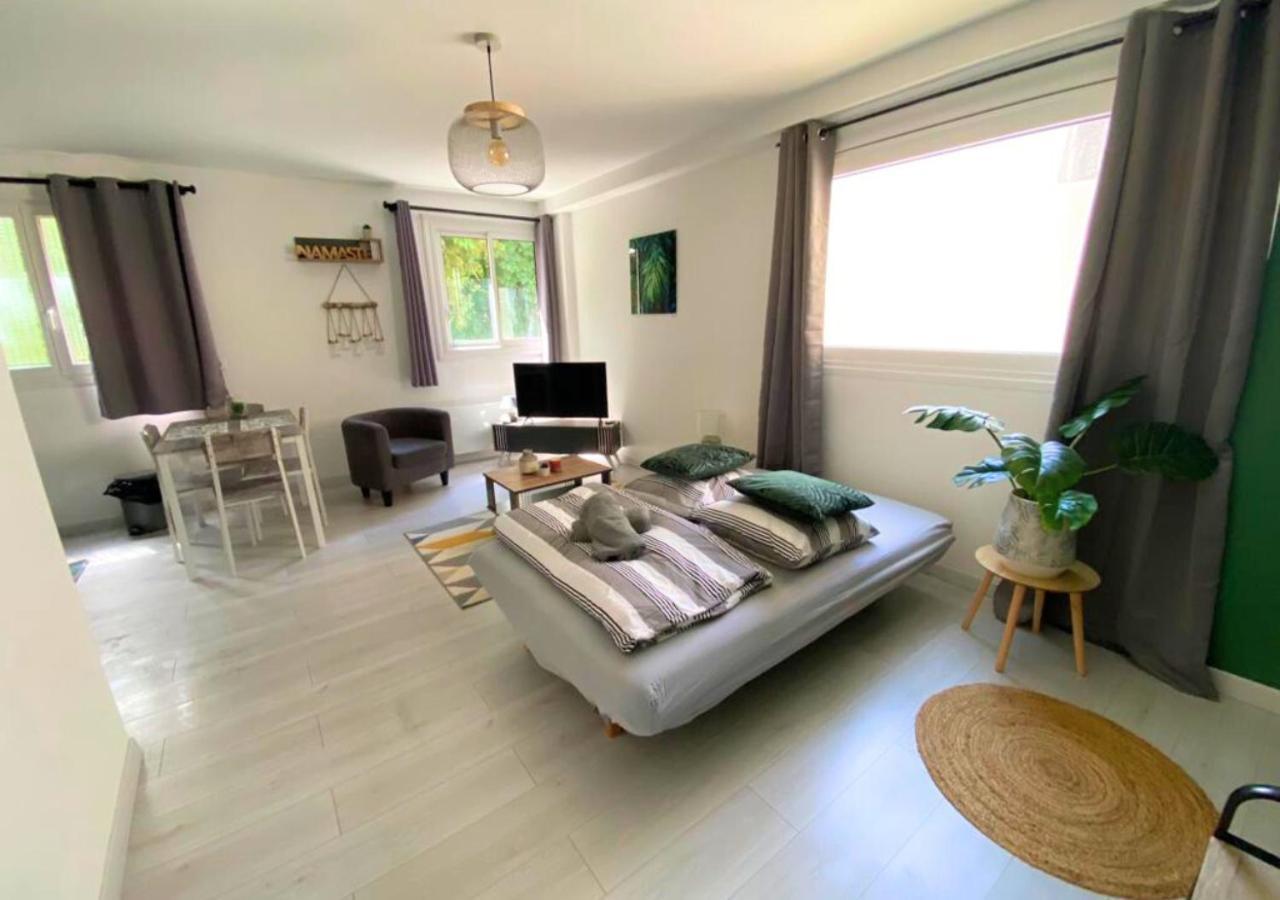 Chez Aida-Centre Ville Poitiers-La Conciergerie. מראה חיצוני תמונה